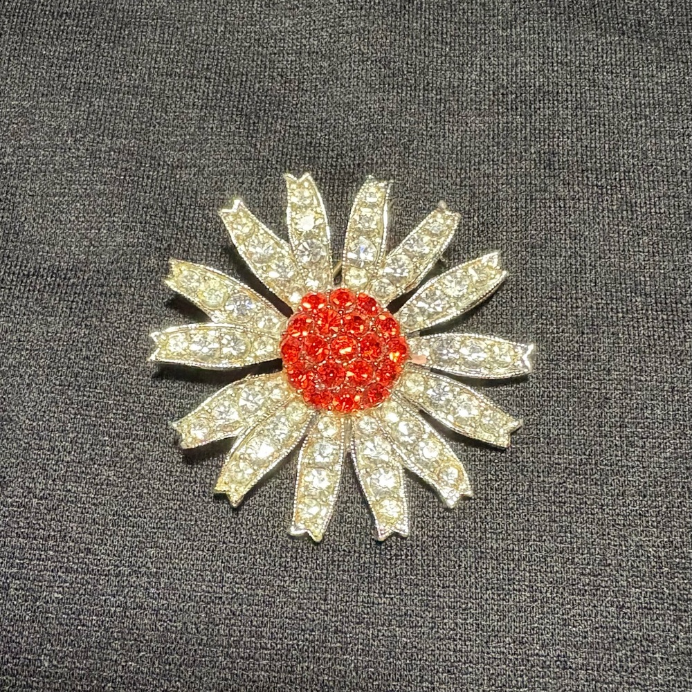 Elegant Gold and Red Floral Brooch